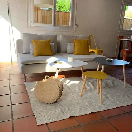 Villa Des Sauges A Grand Piquey 빌라